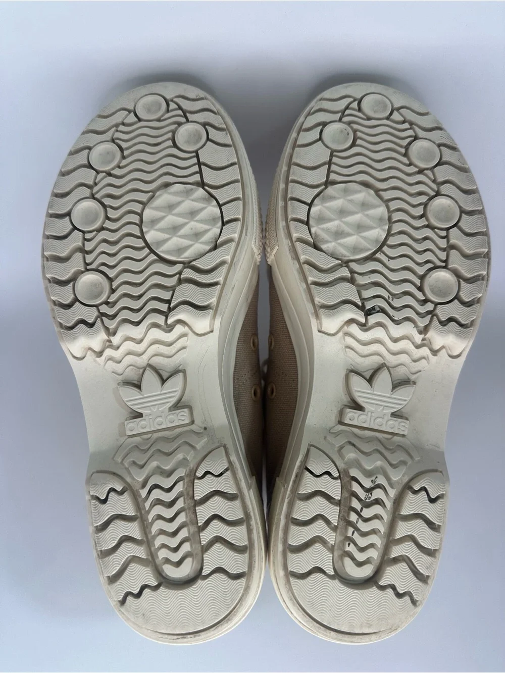 Adidas Women High-Top Sneakers in Beige/Tan